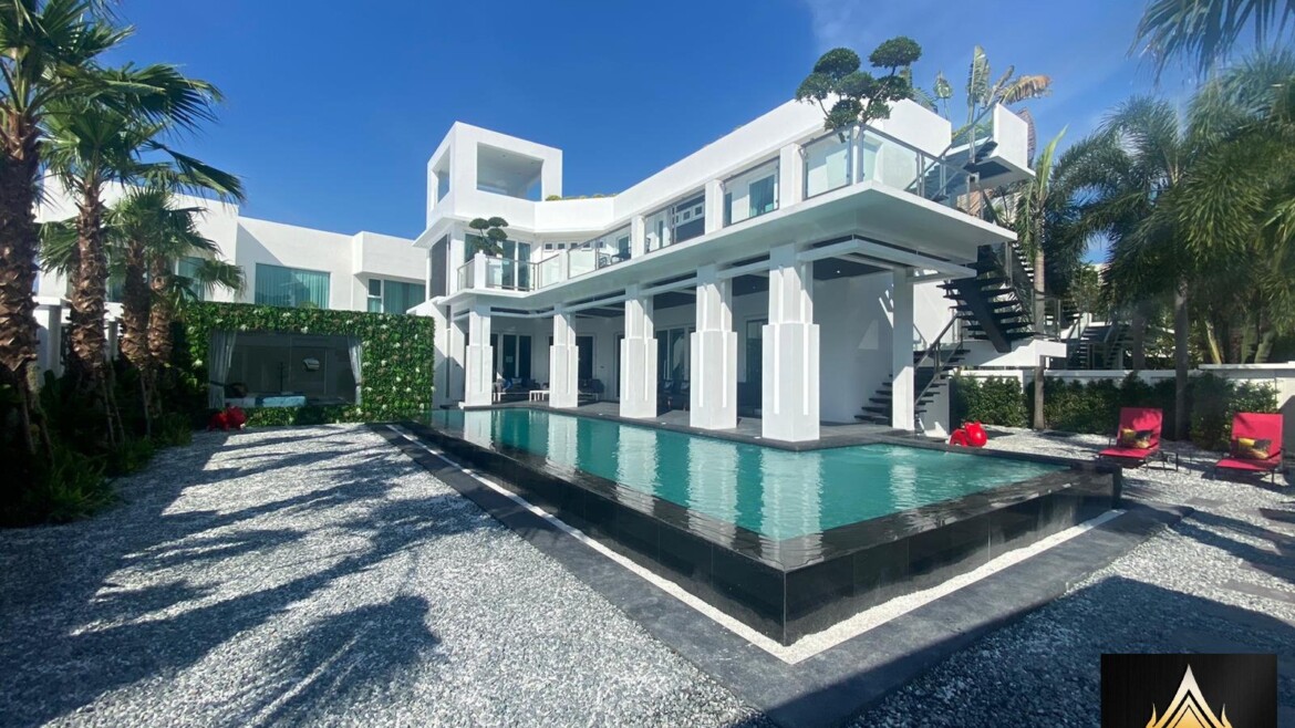 Palm Oasis Villas