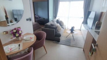 The Breeze Condominium Bangsaray
