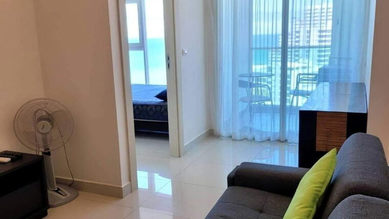 Cosy Beach View