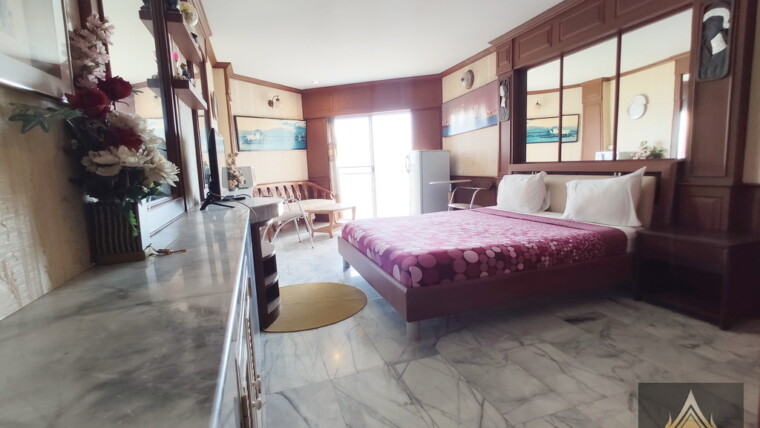 Jomtien Beach Condominium S2