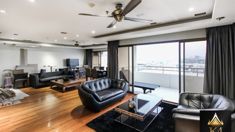 Center Point Condominium